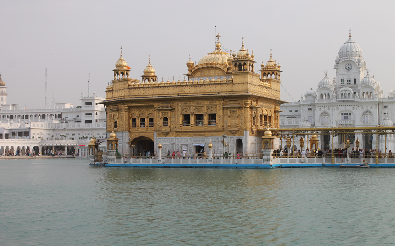 Golden-temple-Amritsar