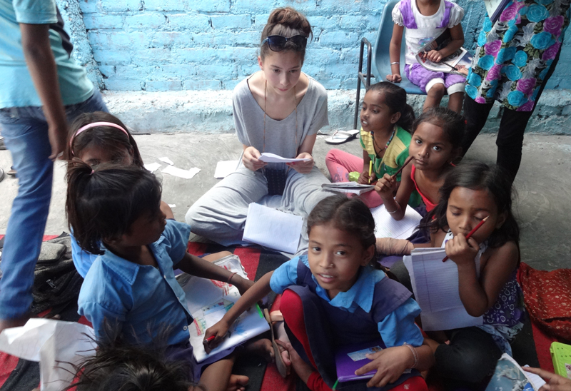 orphanage-volunteer-work-in-Delhi