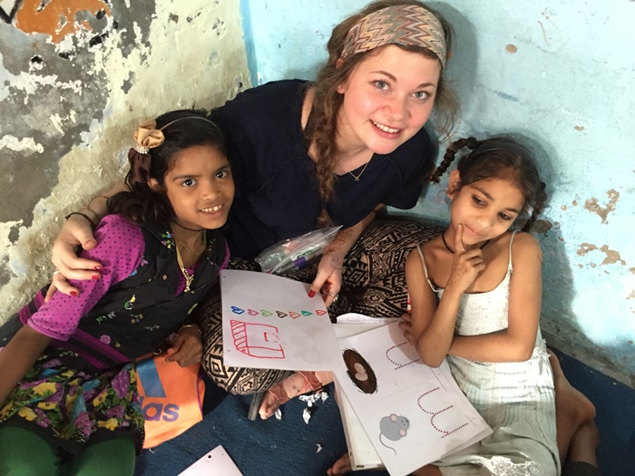 volunteer work with children in India