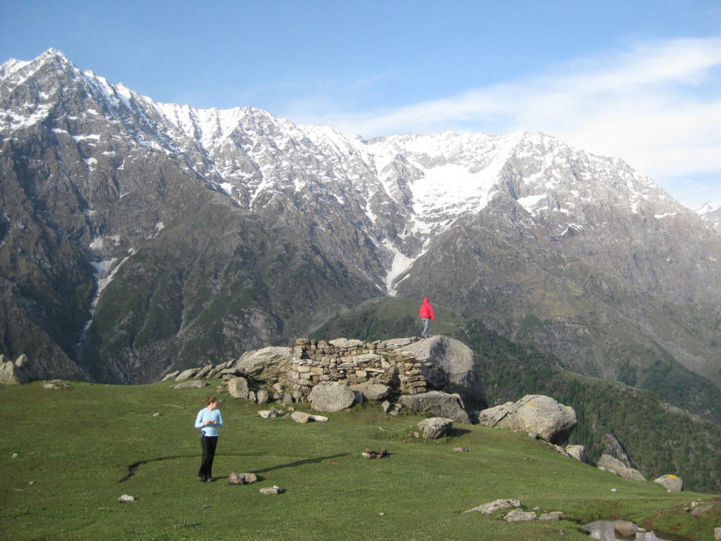 Scenic Beauty in the midst of the Mighty Himalayas 