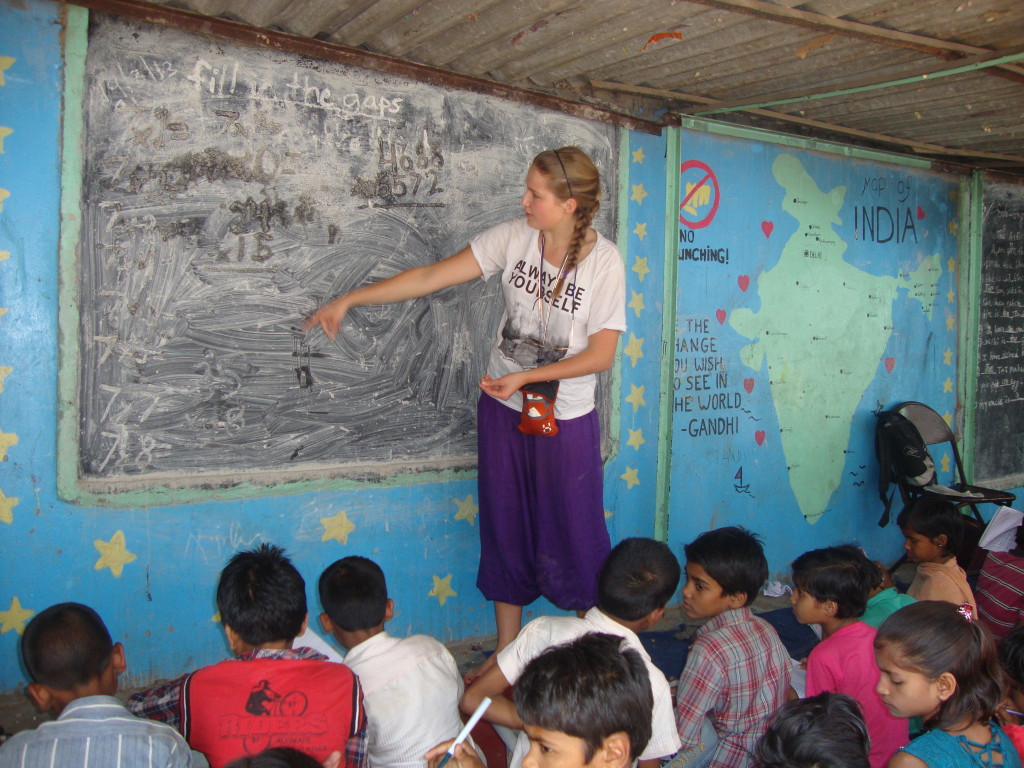 Teaching volunteering in India